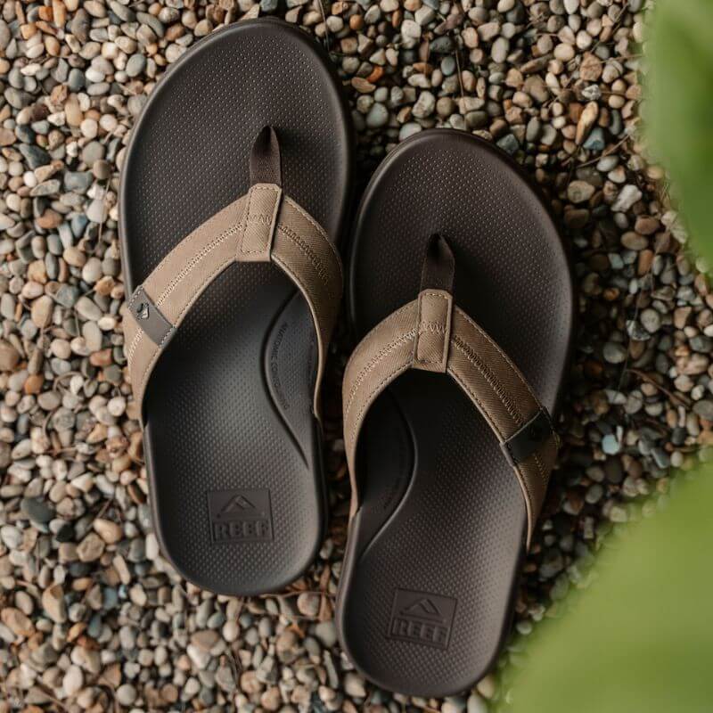 Reef Mens Cushion Phantom 2.0 Thong